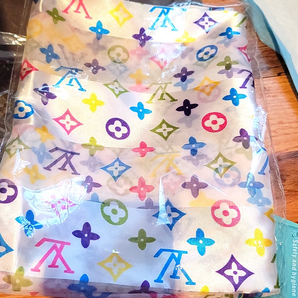 LV huge tulle and silk scarf/pashmina